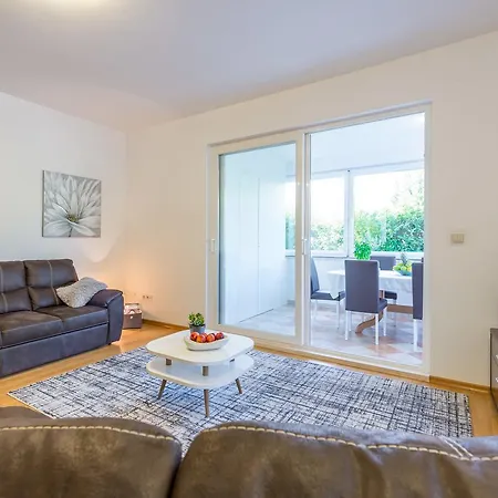 Apartment With Terrace And Mini Pool Green Gold Dubrownik Zewnętrze zdjęcie