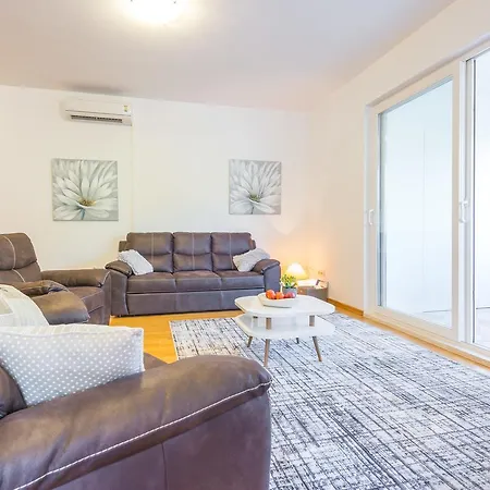 Apartment With Terrace And Mini Pool Green Gold Dubrownik Zewnętrze zdjęcie